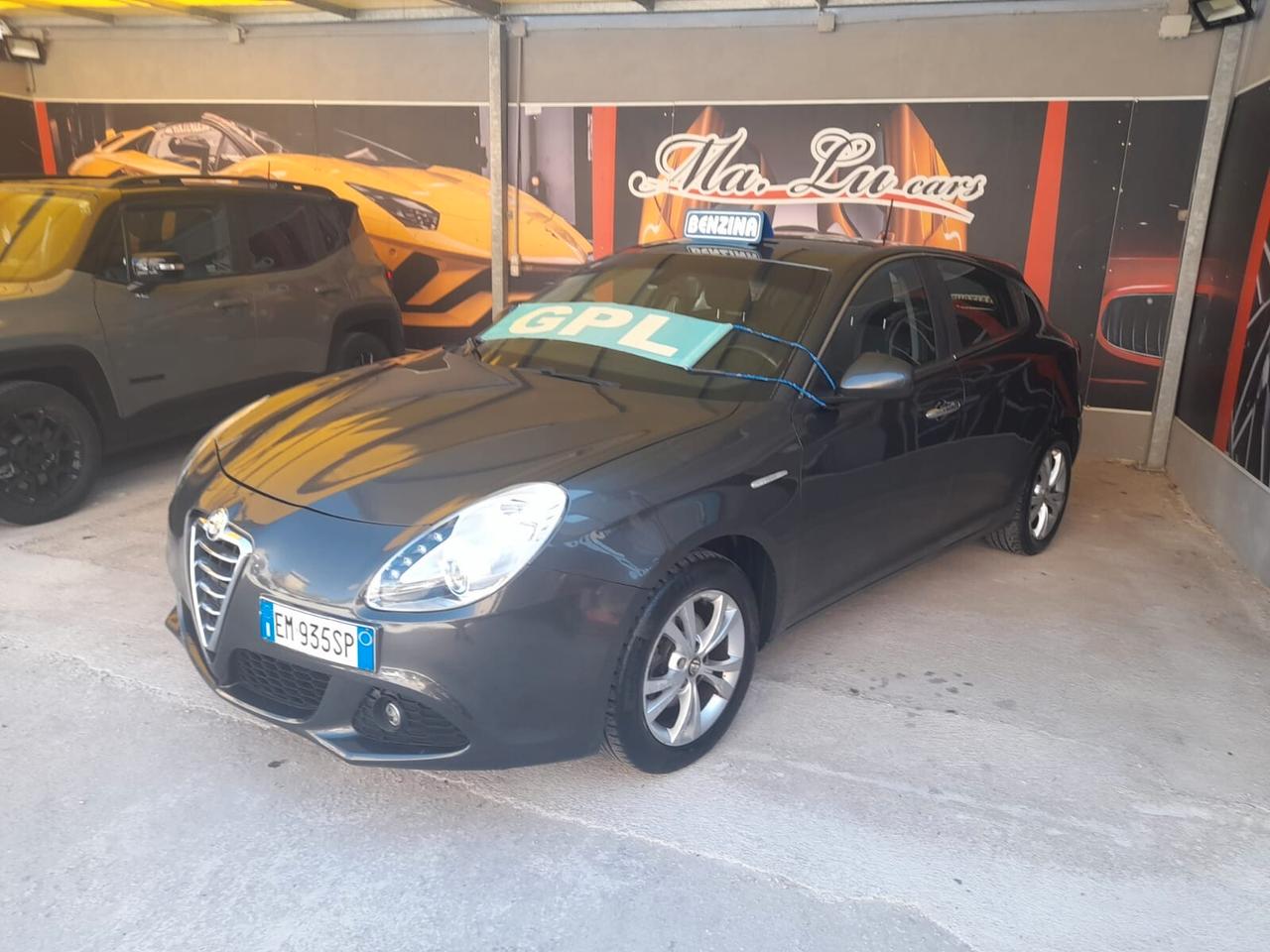 Alfa Romeo Giulietta 1.4cc gpl 12 mesi garanzia-2012