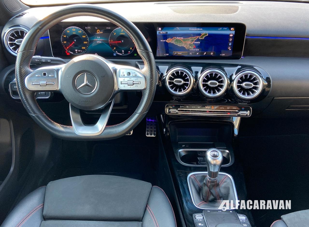 Mercedes-Benz A 180d Premium AMG Line