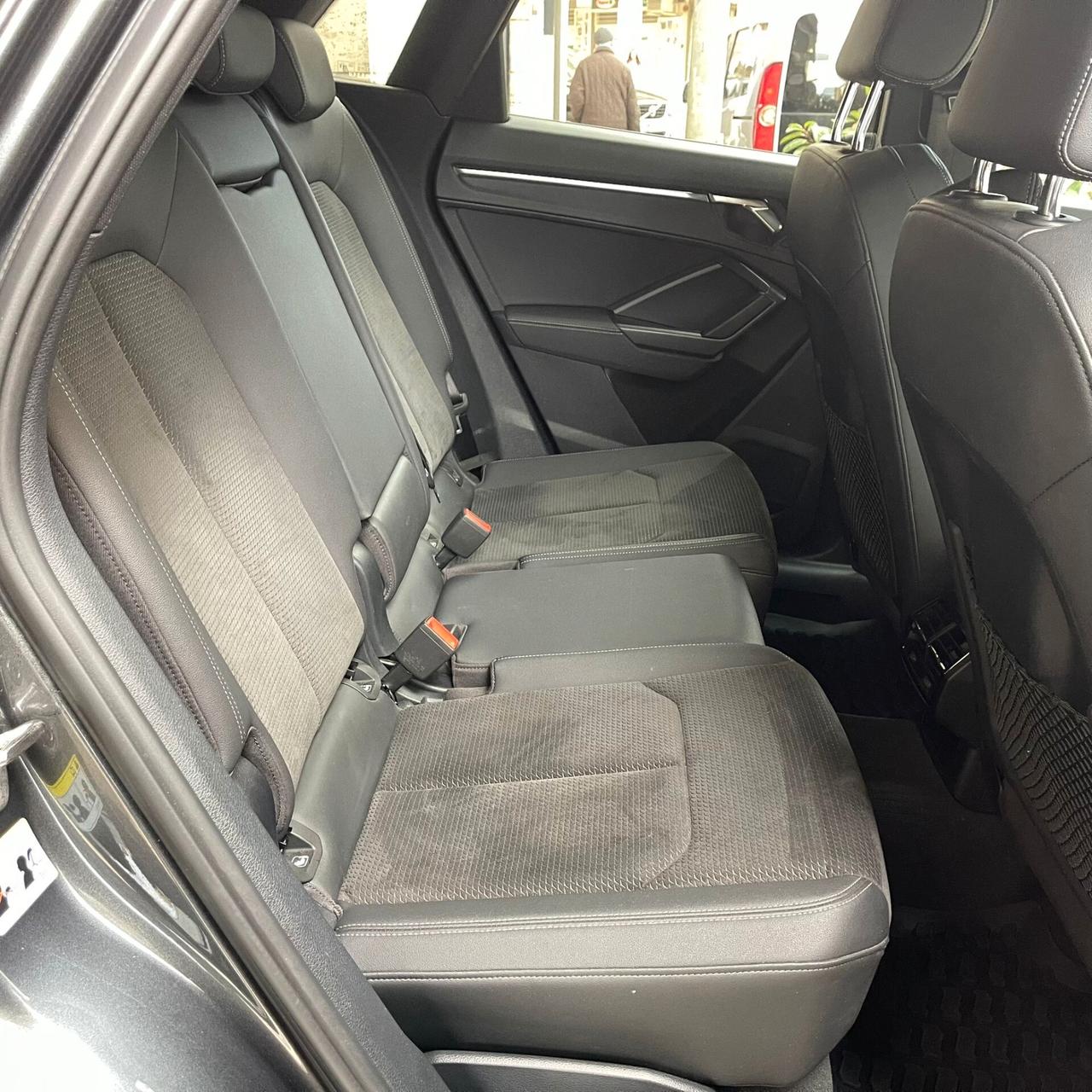 Audi Q3 40 TDI 200cv quattro S- Line