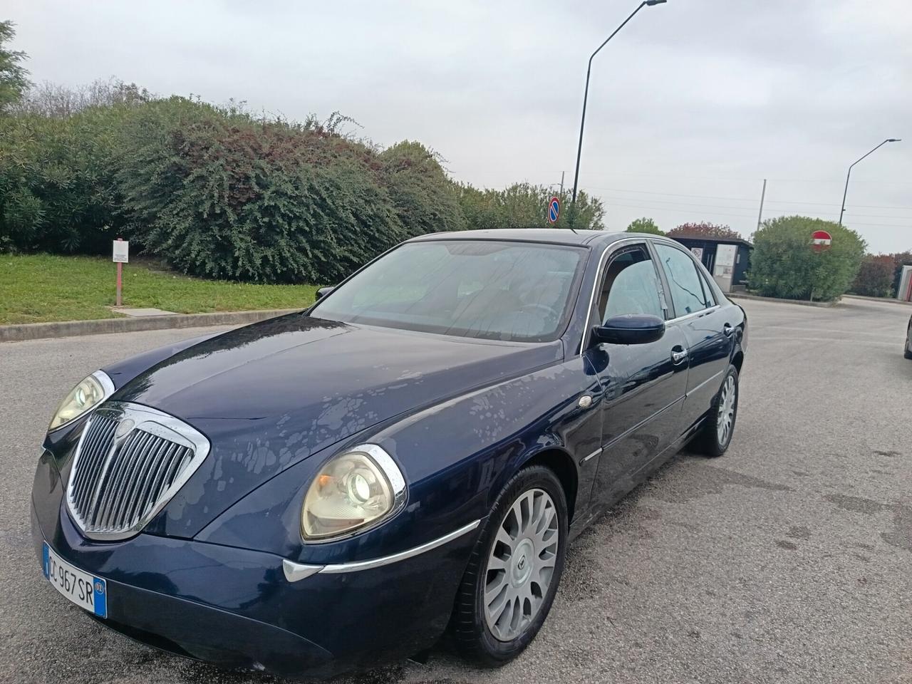 Lancia Thesis 2.4 JTD Executive 2002
