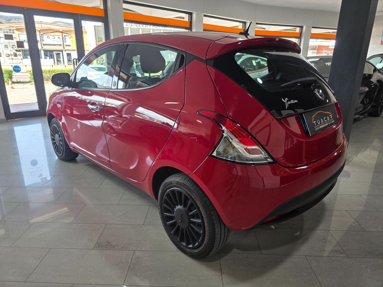 Lancia Ypsilon Silver 1.0 HYBRID #11884
