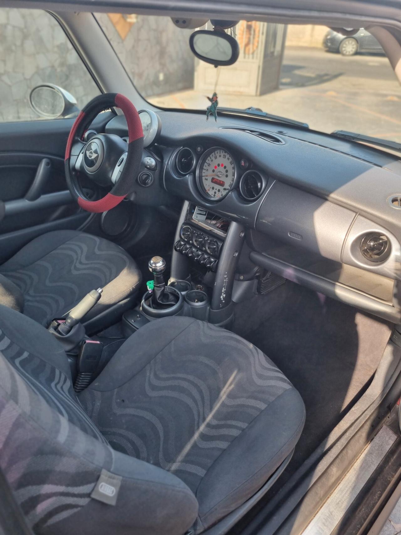 Mini 1.4 tdi One D de luxe