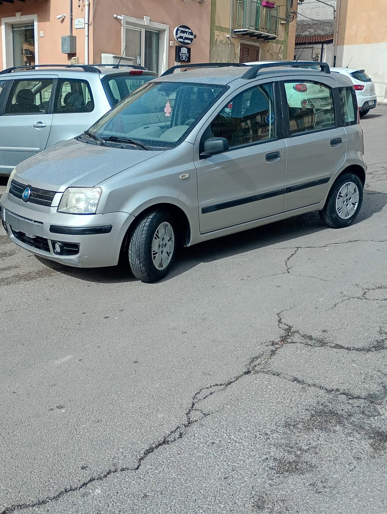 Fiat Panda 900 i.e. cat Young