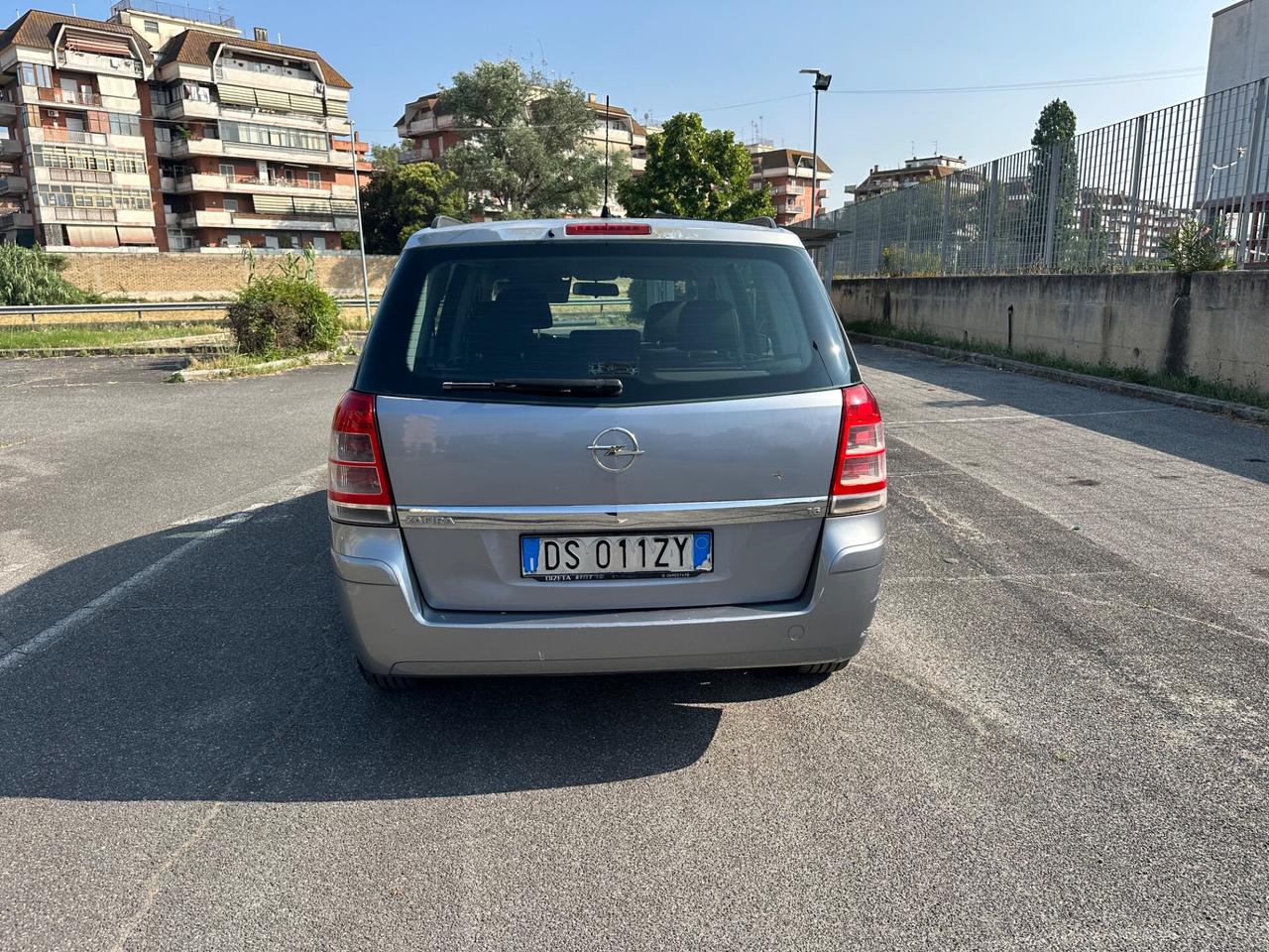 Opel Zafira 1.6 16V ecoM 94CV Cosmo