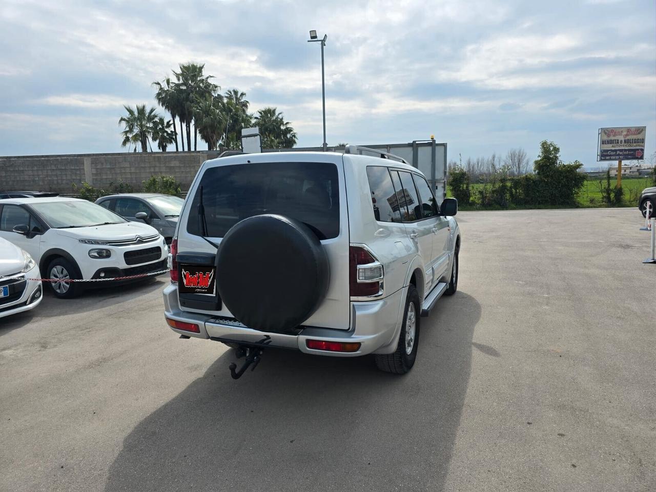 Mitsubishi Pajero 3.2 V60 7 POSTI