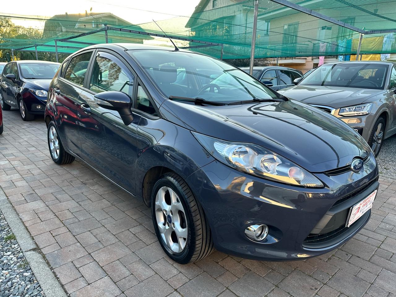 Ford Fiesta 1.2 Benzina ok per neopatentati