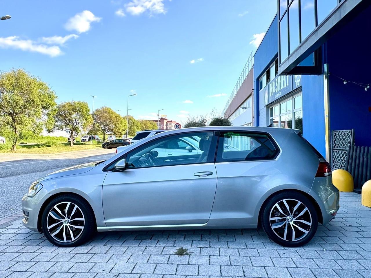 Volkswagen Golf 7 2.0 TDI 3p. Highline BlueMotion Technology