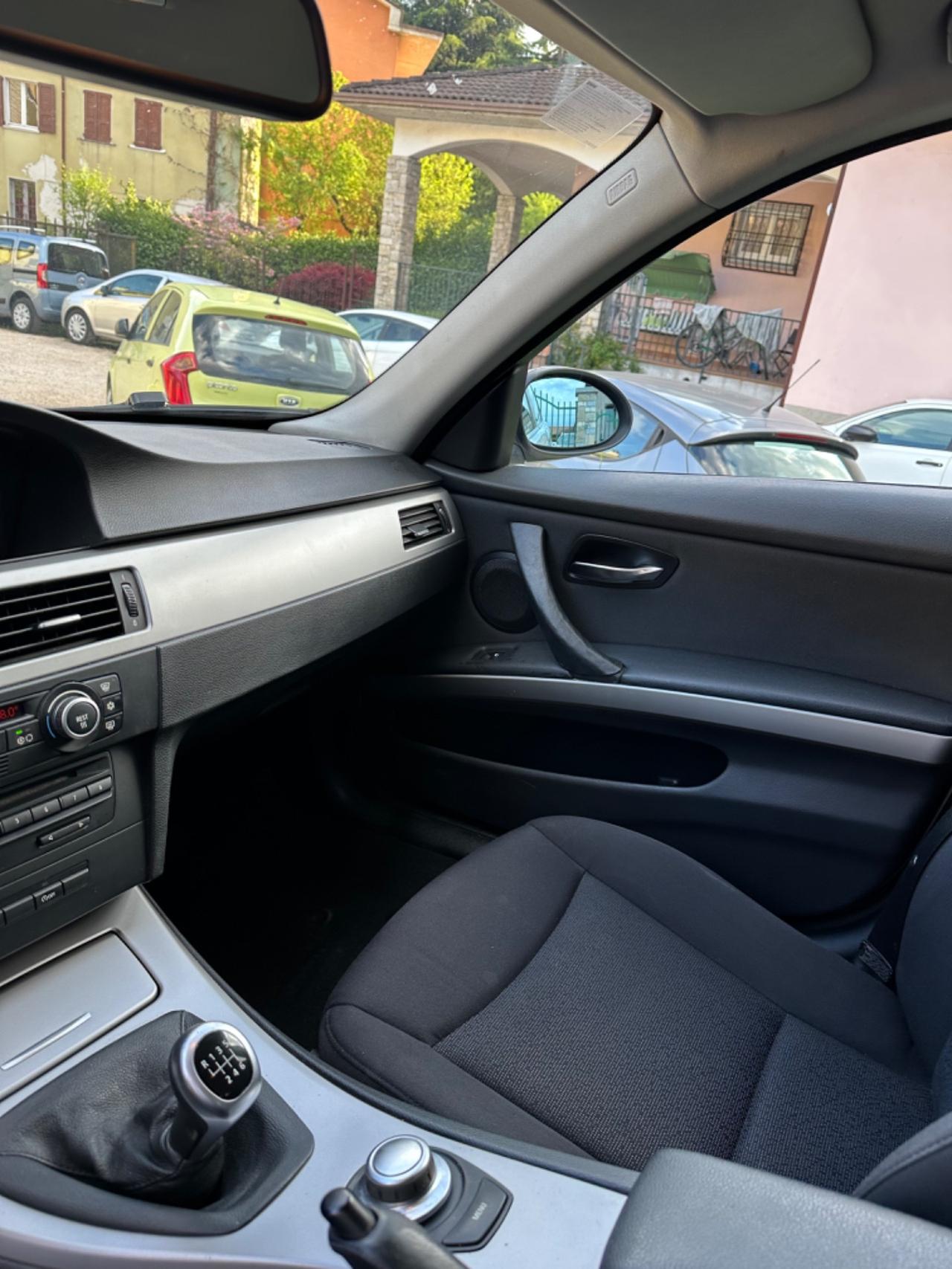Bmw 318d TOURING ATTIVA BUONOSTATO KMCERT