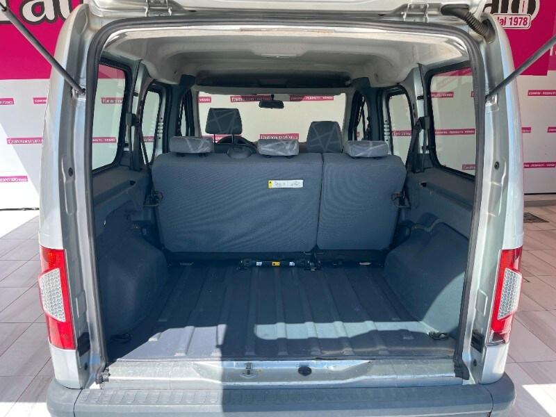 FORD Trans/Tour Connect Tourneo Connect 200S 1....