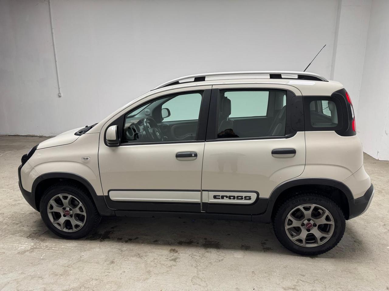 FIAT Panda III - Panda 0.9 t.air turbo Cross 4x4 90cv