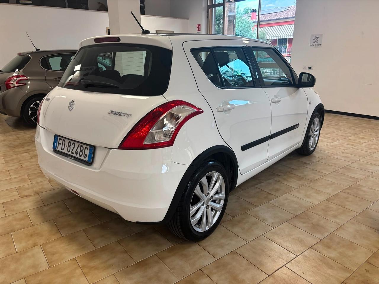 SUZUKI SWIFT ANNO 2016 BZ 1.2 ADATTA NEOPATENTATI KM 219 MILA