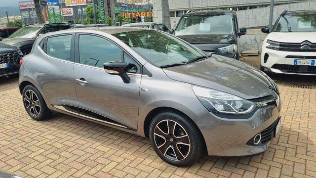 RENAULT Clio TCe 12V 90 CV Start&Stop 5 porte Energy Duel