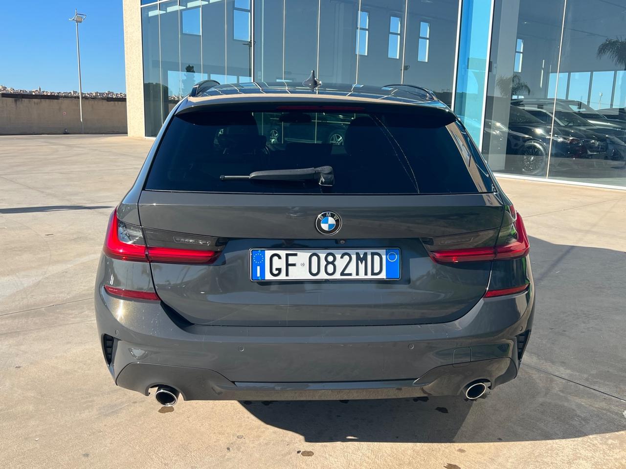 Bmw 318d 48V Touring Msport