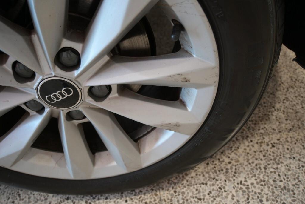 Audi A3 SPB 30 TDI Business Advanced