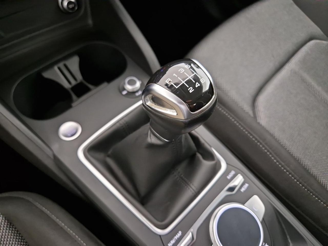 Audi Q2 30 1.0 tfsi admired
