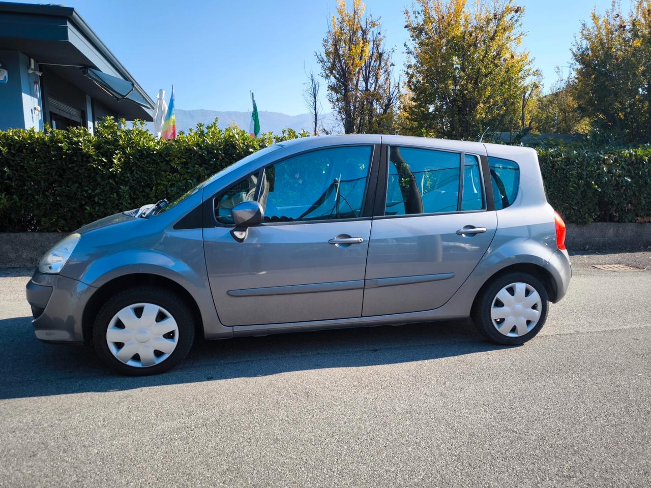 RENAULT MODUS 1,2 BENZINA – OK NEOPATENTATI