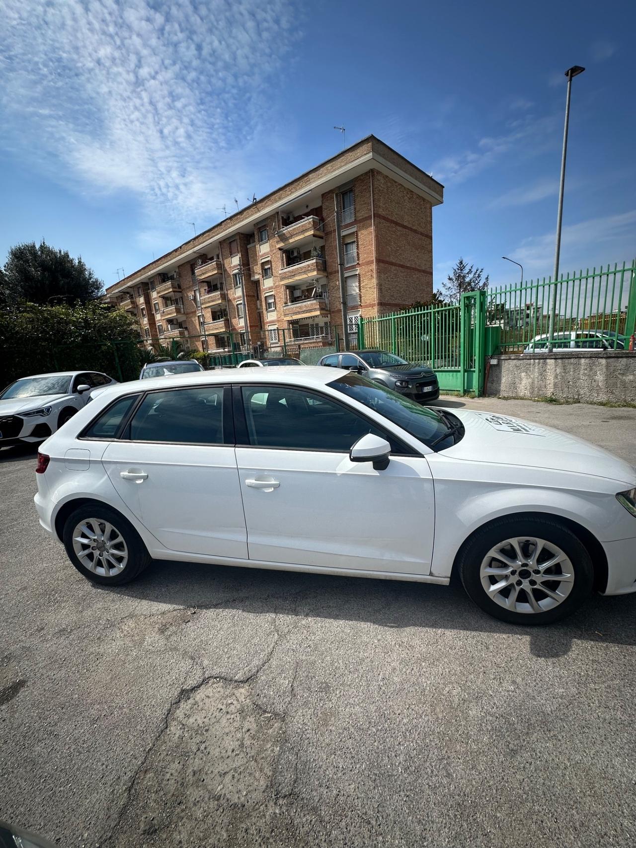 Audi A3 1.6 TDI clean diesel Ambition