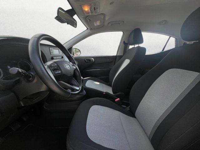 HYUNDAI i10 1.0 MPI Advanced