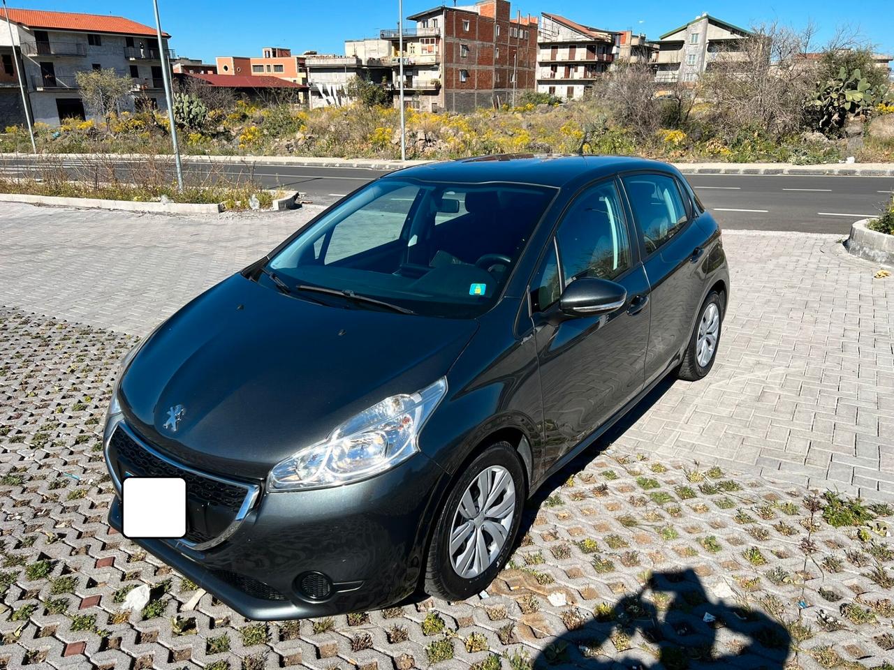 Peugeot 208 1.4HDI NEOPATENTATI CHIAMA 2013