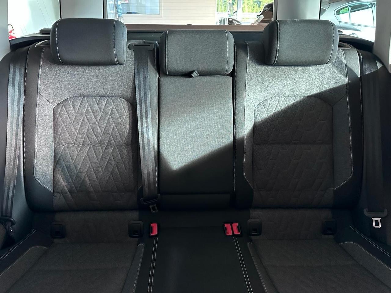 Volkswagen Passat Variant 2.0 TDI SCR EVO DSG Business