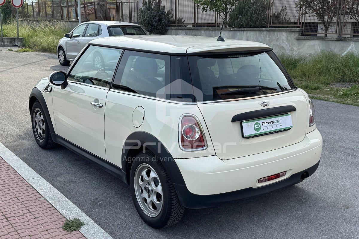 MINI Mini 1.6 16V One (55kW)