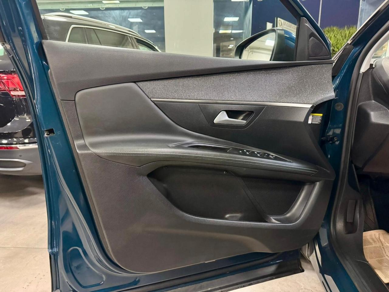 Peugeot 3008 1.5 BlueHDi 130cv EAT8 Allure 2021