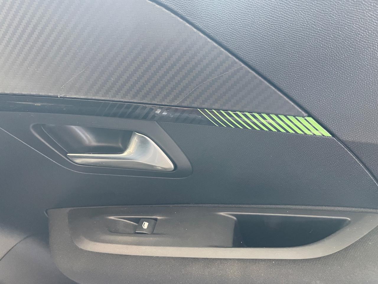 Peugeot 208 PureTech 75 Stop&Start 5 porte Active - Nessun vincolo -