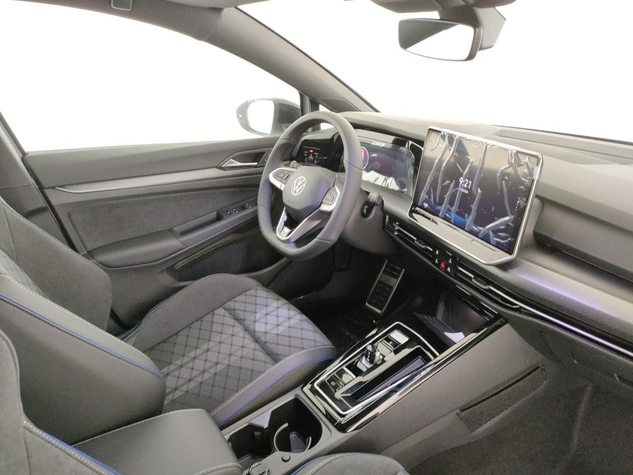 Volkswagen Golf 2.0 tdi r-line plus 150cv dsg