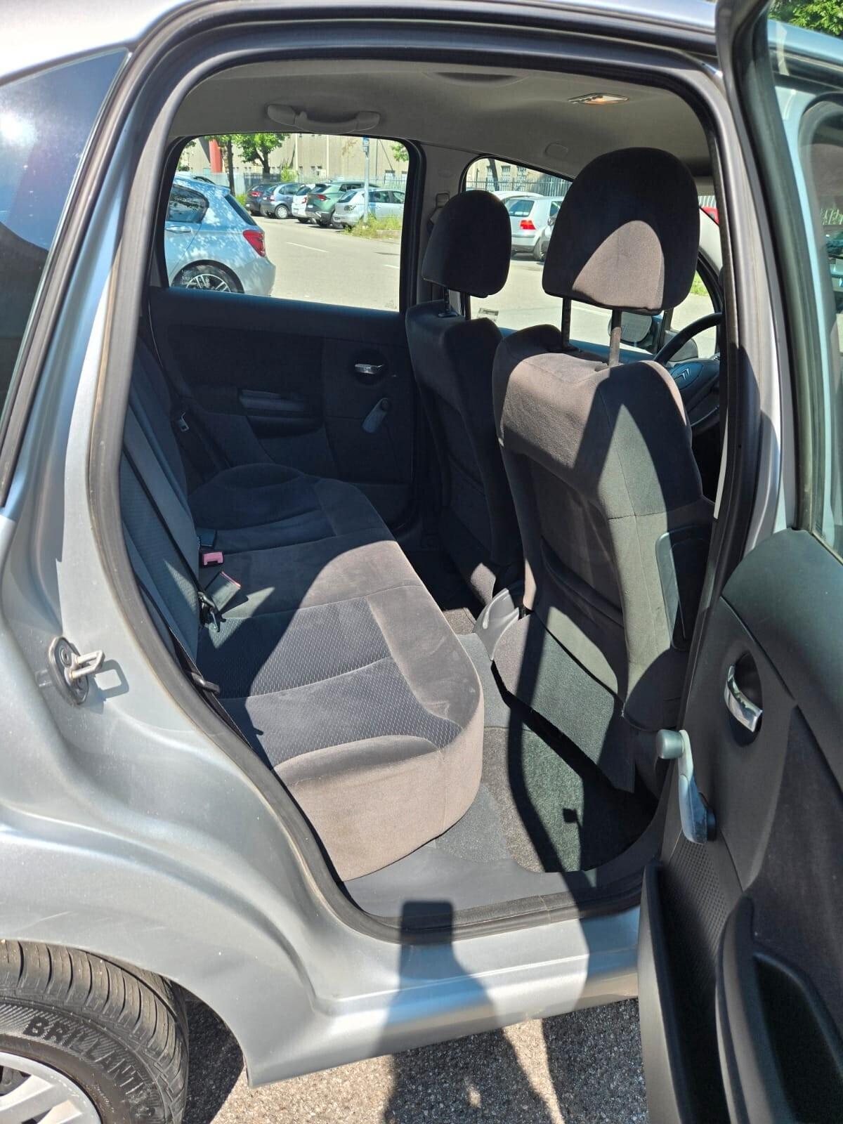 Citroen C3 1.1 airdream Gold by Pinko OK NEOPATENTATI