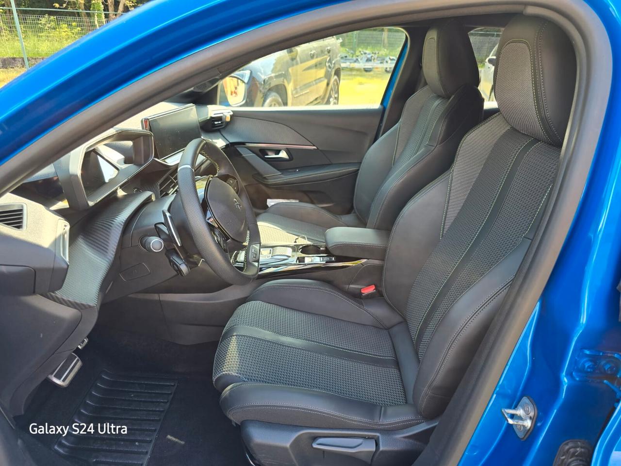 PEUGEOT 208 GT OTT. 2024 (KM25000)