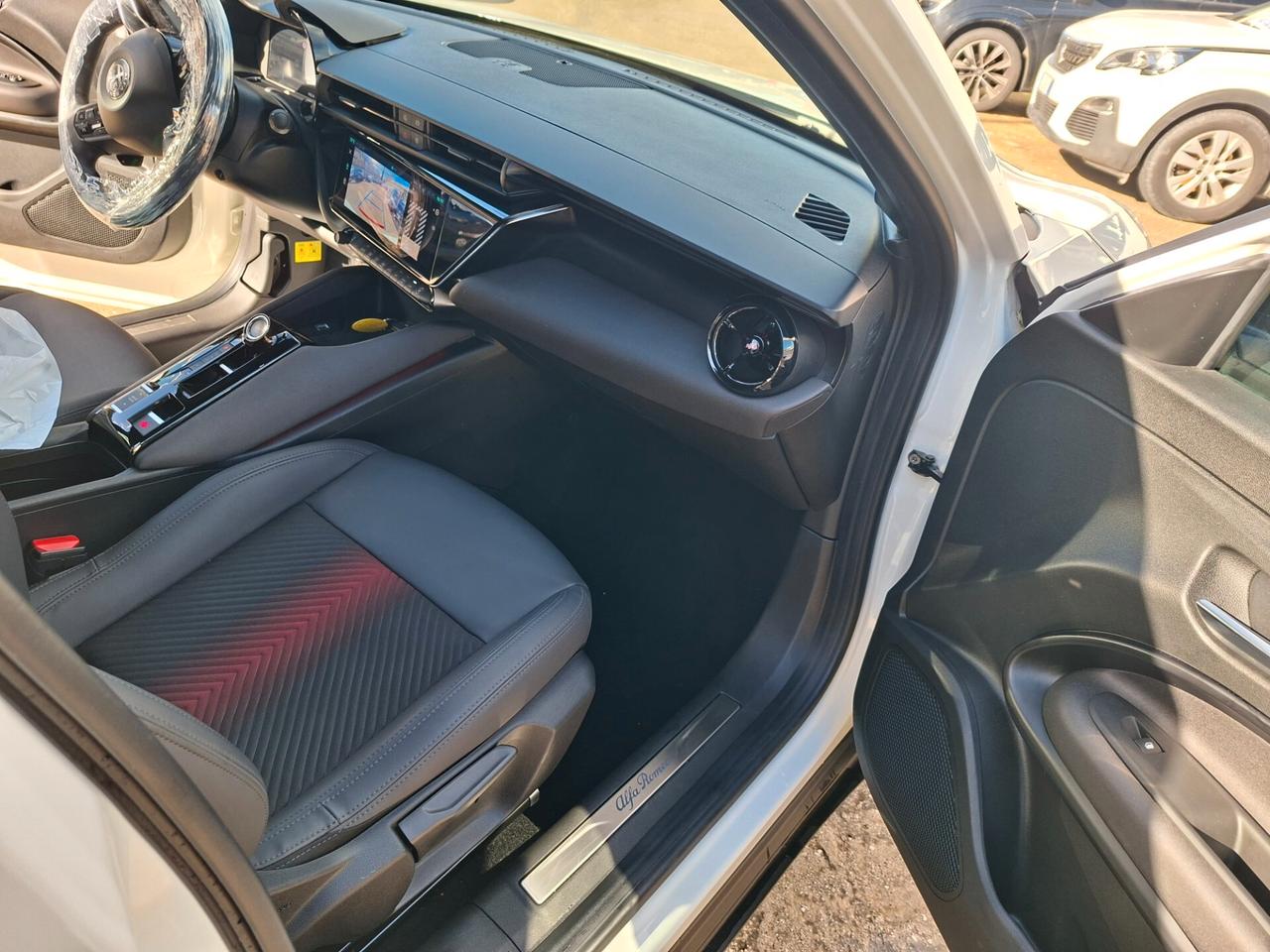 Alfa Romeo Junior 1.2 136 CV Hybrid eDCT6 Speciale