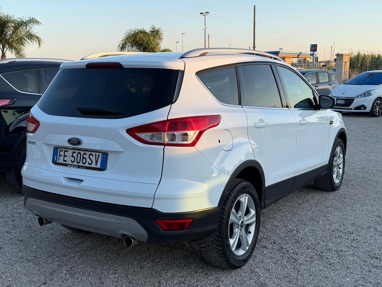 Ford Kuga 2.0 TDCI 120 CV S&S 2WD Titanium