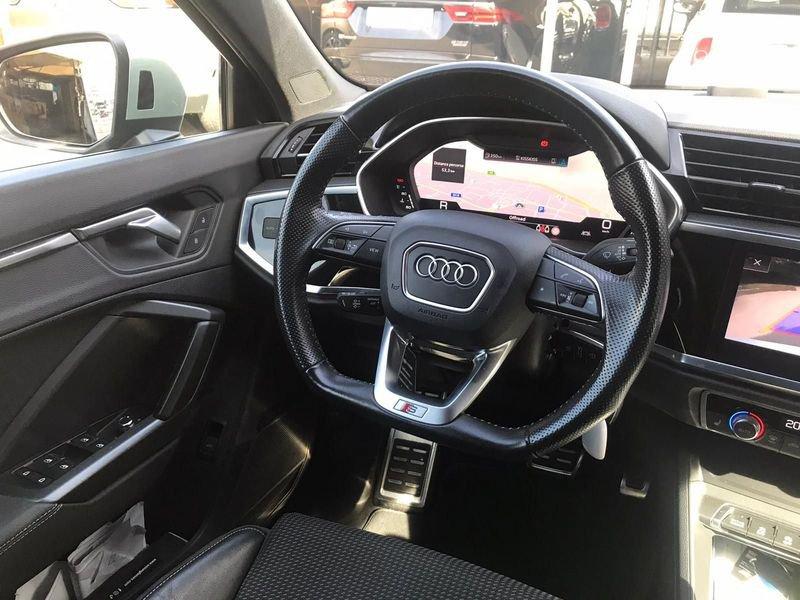 Audi Q3 SPB 35 TDI quattro S tronic S line edition