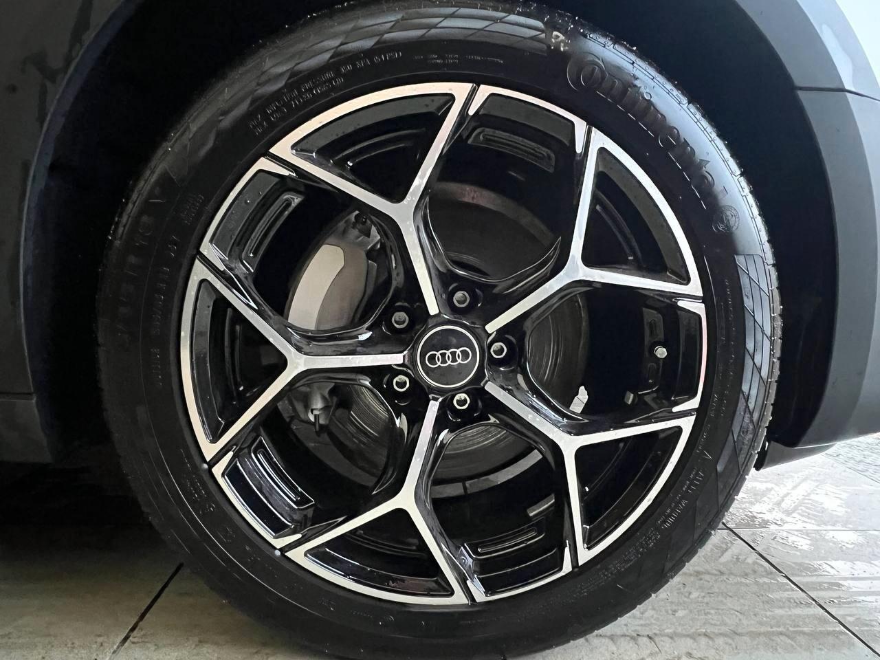 Audi A4 allroad 40 TDI 204 CV S tronic Identity Contrast