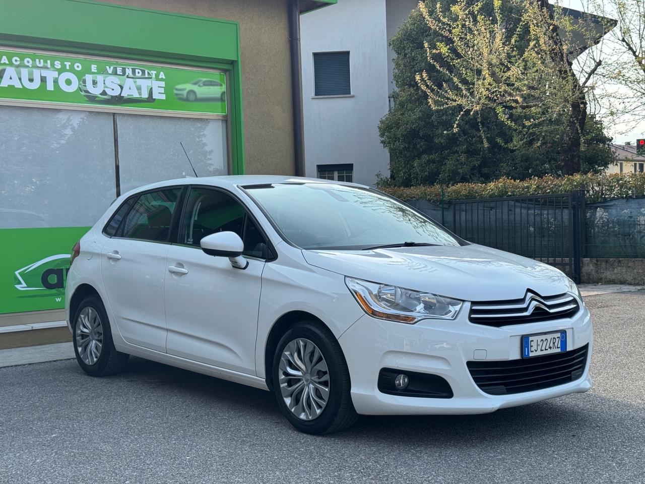 Citroen C4 1.4 VTi 95 Seduction Neopatentati