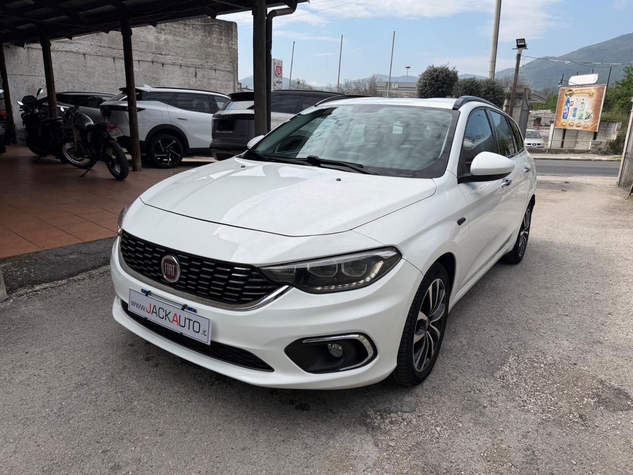 Fiat Tipo 1.4 T-Jet 120CV GPL SW Lounge