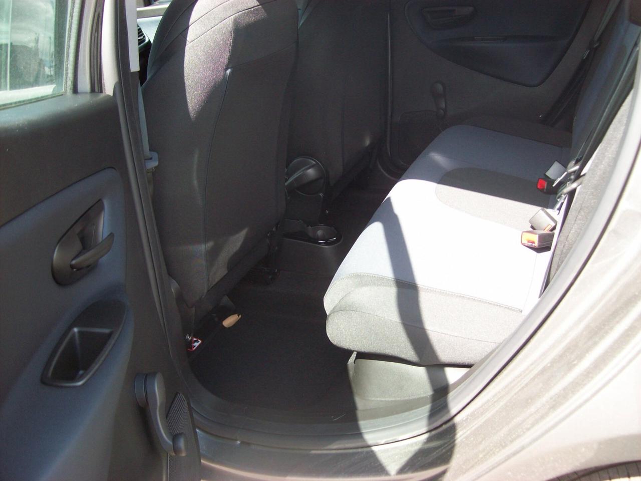 Lancia Ypsilon 1.0 FireFly 5 porte S&S Hybryd Gold