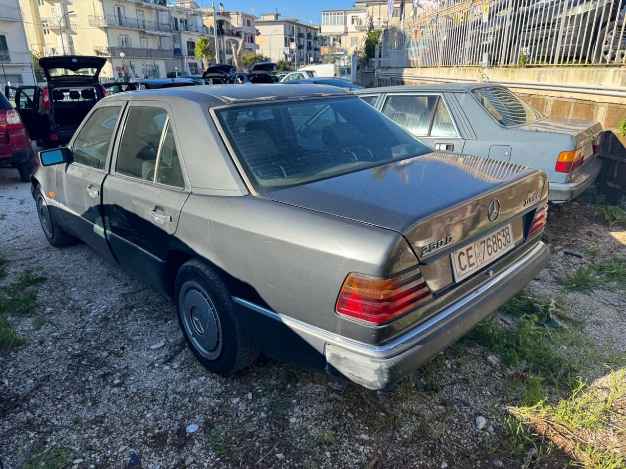 Mercedes-benz E 200 Mercedes E 250 turbo diesel Asi 1993