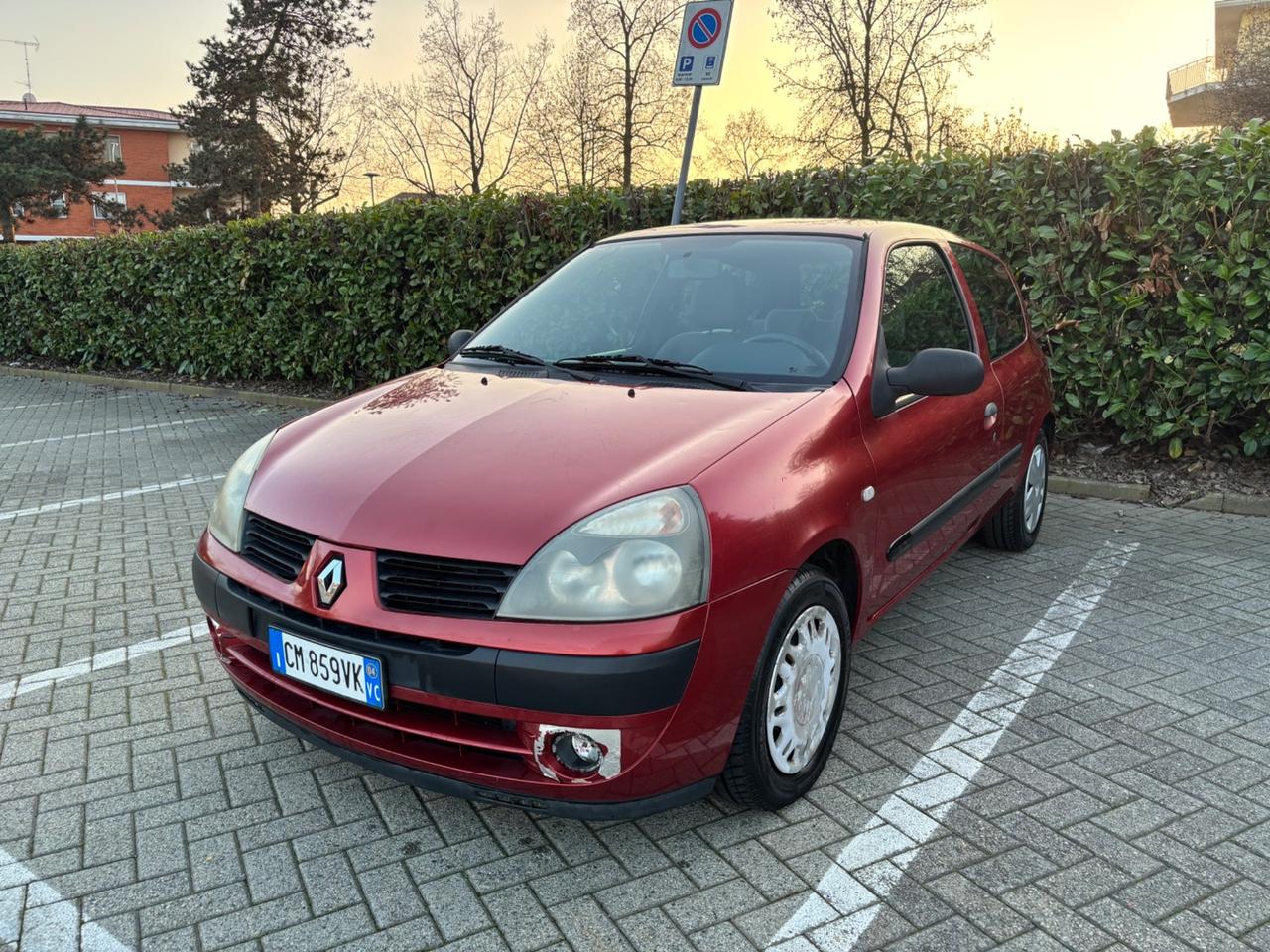 Renault Clio 1.2 Neopatentati