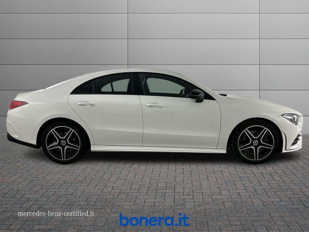 Mercedes CLA 200 200 D Premium 8G-DCT