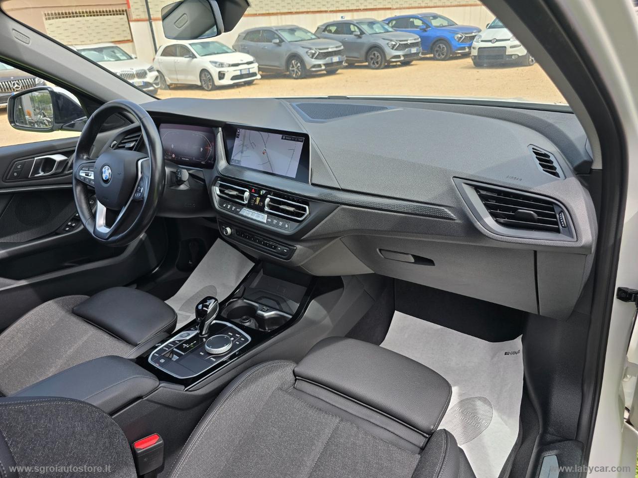 BMW 118d 5p. Business Advantage TETTUCCIO