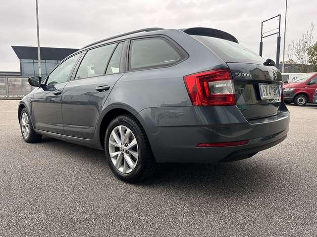 Skoda Octavia Octavia SW 2.0tdi Executive E6D 150cv DSG Navi IVA