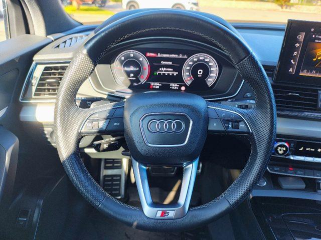 AUDI Q5 SPB 40 TDI quattro S tronic S line Identity Black
