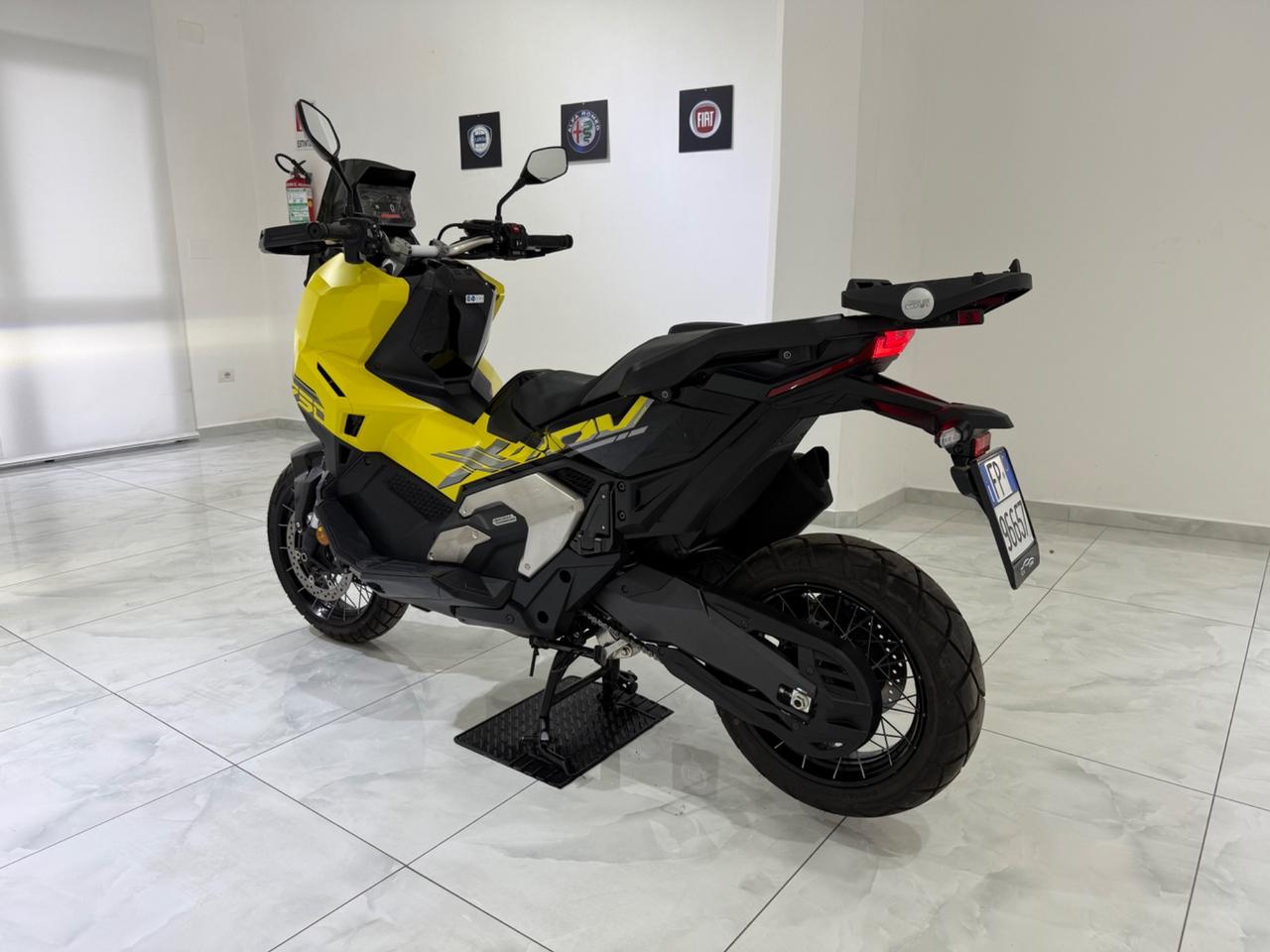 Honda X-ADV 750 EDIZIONE SPECIALE