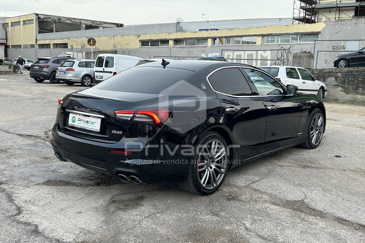 MASERATI Ghibli V6 Diesel 275 CV Gransport