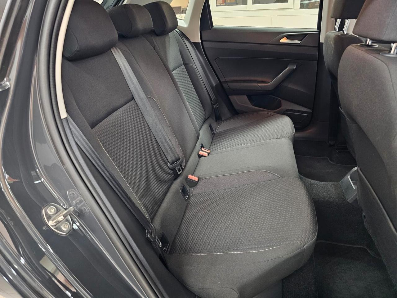 VOLKSWAGEN POLO 1.0 TSI COMFORTLINE