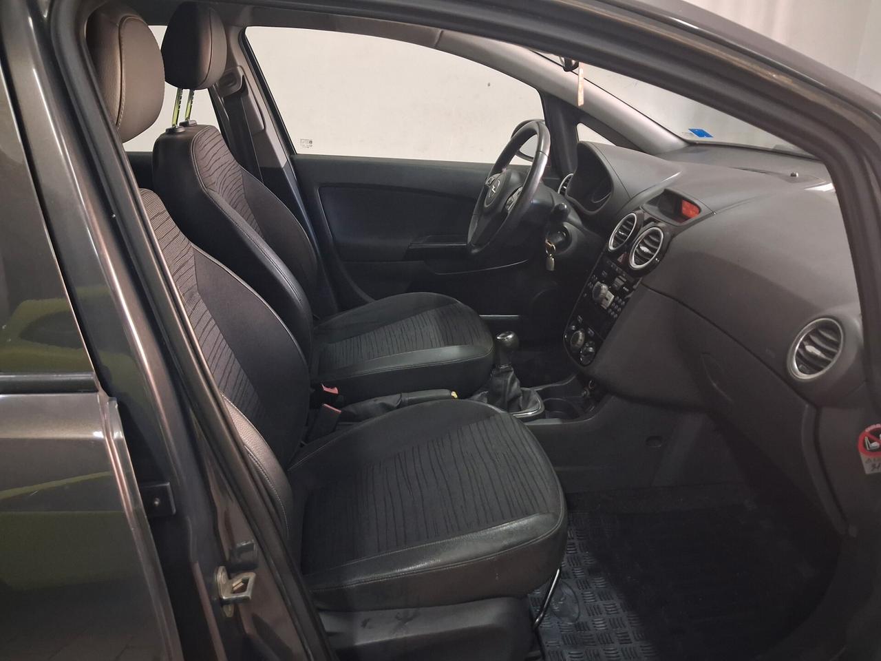 Opel Corsa 1.2 85CV 5 porte GPL-TECH 2014 unico prop