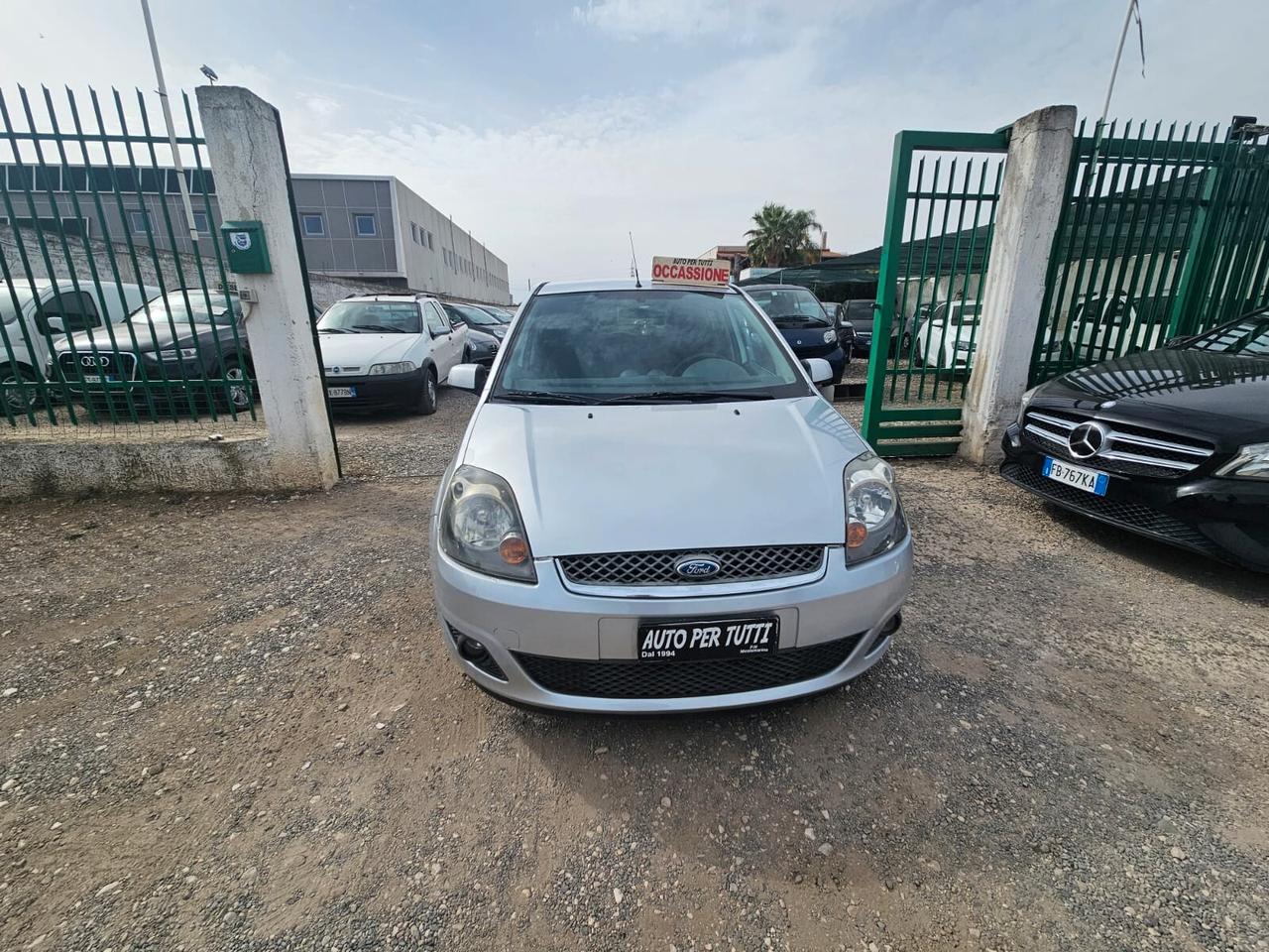 Ford Fiesta 1.4 TDCi 5p