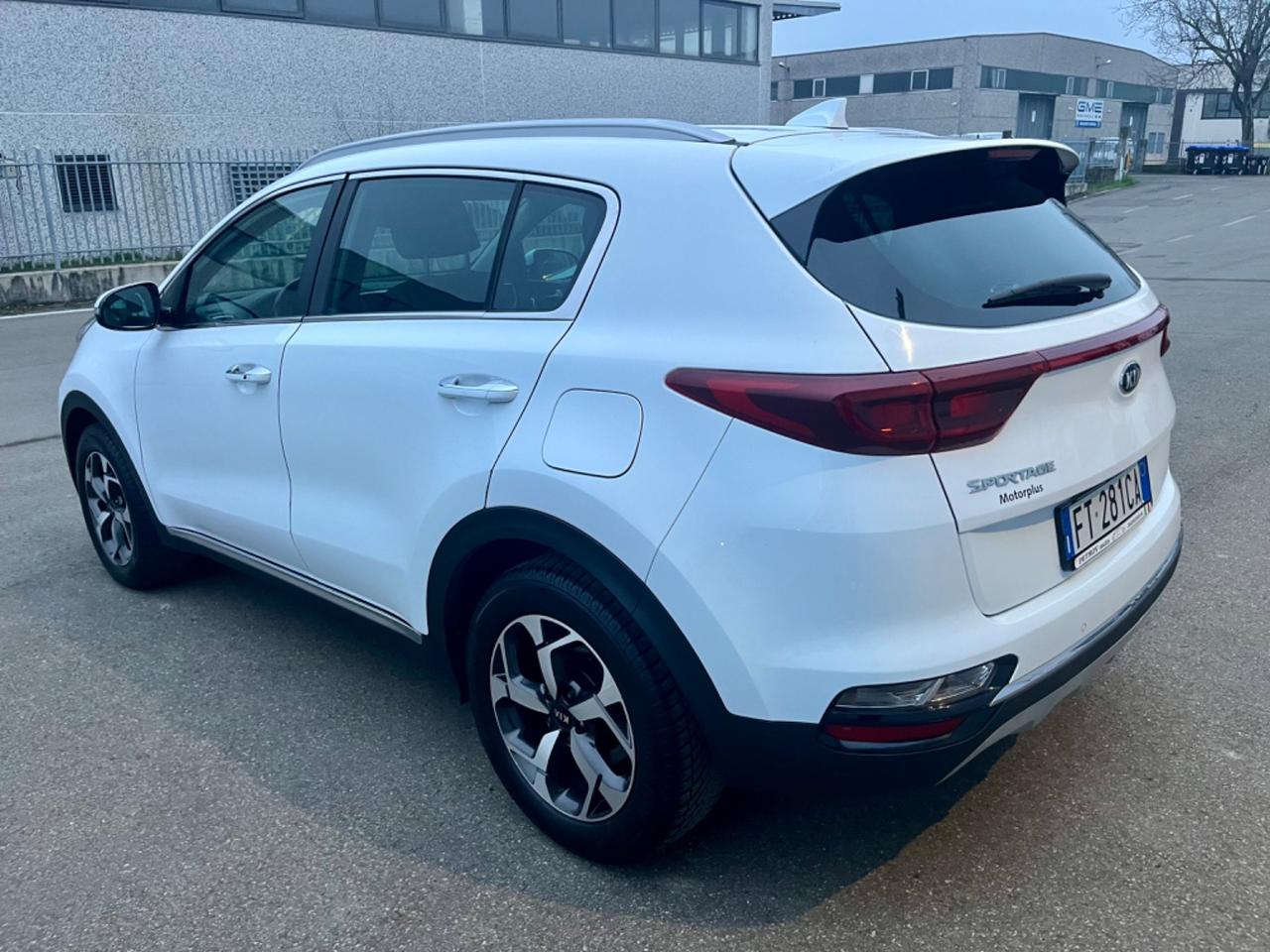 Kia Sportage 1.6CRDI 2019 125.000km autocarro 5posti perfetta