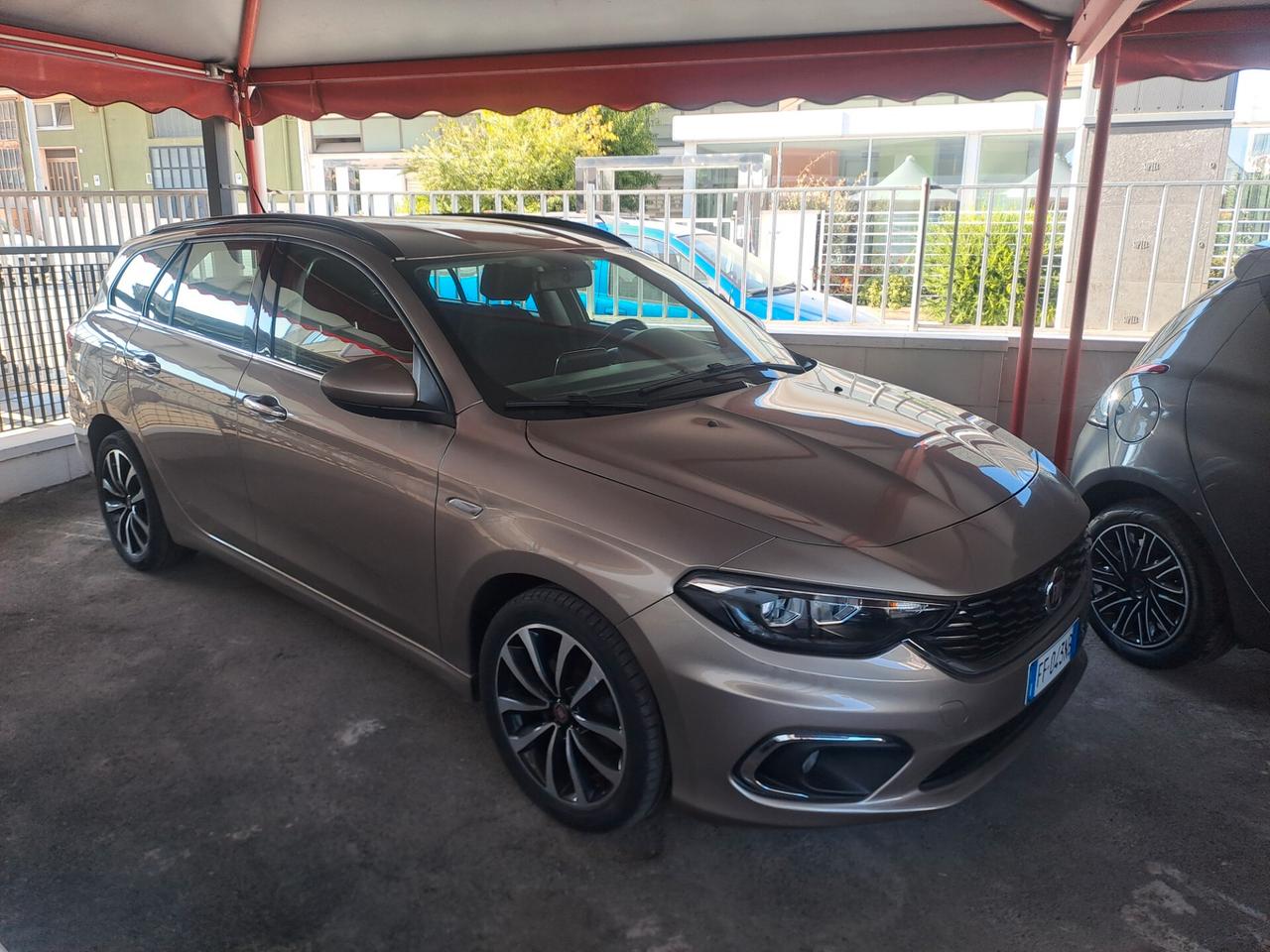 Fiat Tipo 1.4 T-Jet 120CV GPL SW Lounge